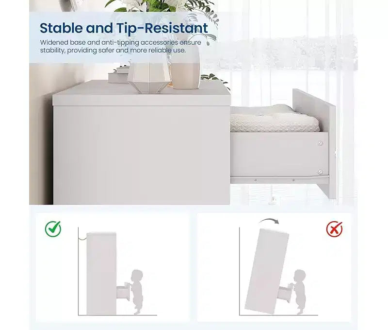 Comò Alto per Camera da Letto con 5 Cassetti, Cassettiera in Legno con Maniglie Dorate, Mobile Contenitore e Cassetti Organizer in Legno per Soggiorno