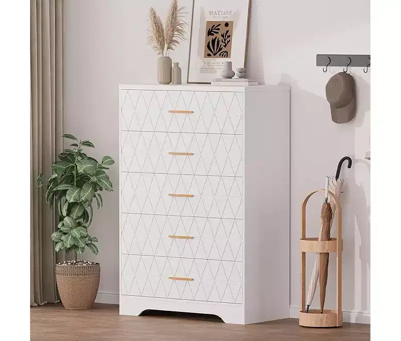 Comò Alto per Camera da Letto con 5 Cassetti, Cassettiera in Legno con Maniglie Dorate, Mobile Contenitore e Cassetti Organizer in Legno per Soggiorno
