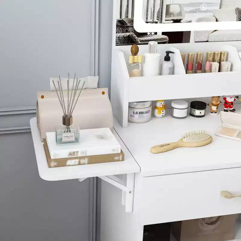 Toeletta con Specchio LED e Presa di Corrente, Tavolo da Trucco con 3 Cassetti e 7 Ripiani