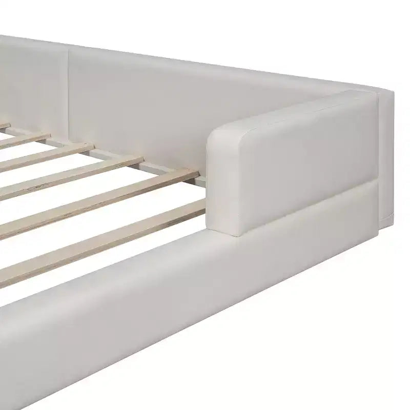Letto a piattaforma imbottito in pelle PU Queen Size con 2 luci da lettura