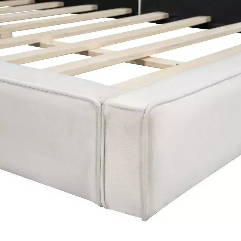 Letto a piattaforma moderno in velluto queen size con struttura solida