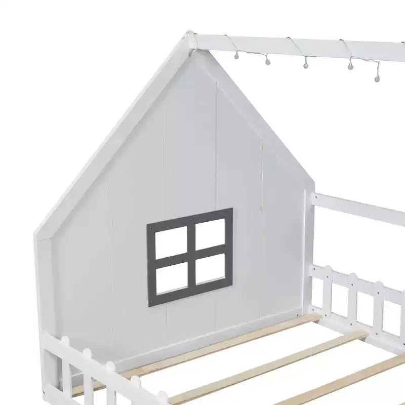 Letto a Casetta con Luci a LED, Letto a Pavimento Montessori in Legno Massello di Pino con Supporto a Doghe e Sponda di Sicurezza, Letto a Basso Profilo per Bambini, Misura Matrimoniale