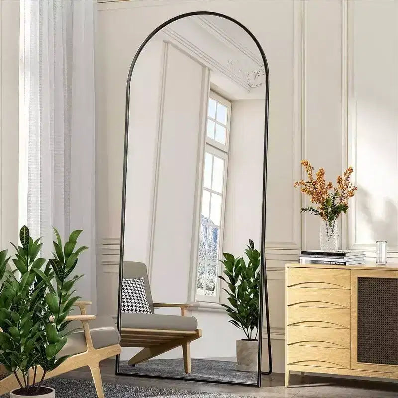 Specchio ad arco nero 71x28 con supporto. A figura intera per uso a parete o a terra in camera da letto, soggiorno
